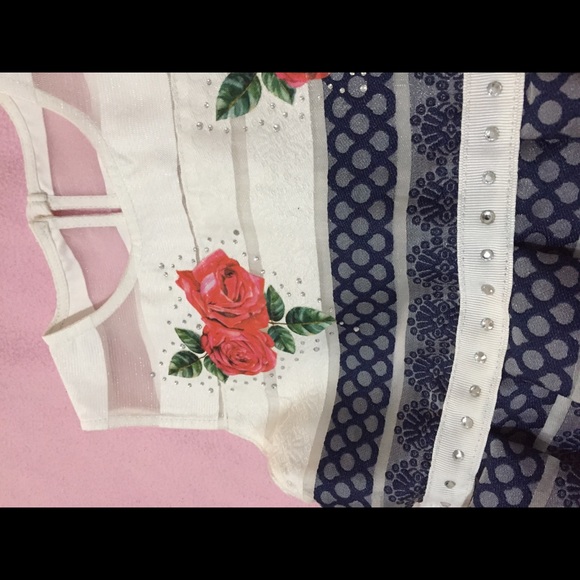 Girls frock - Picture 4 of 5